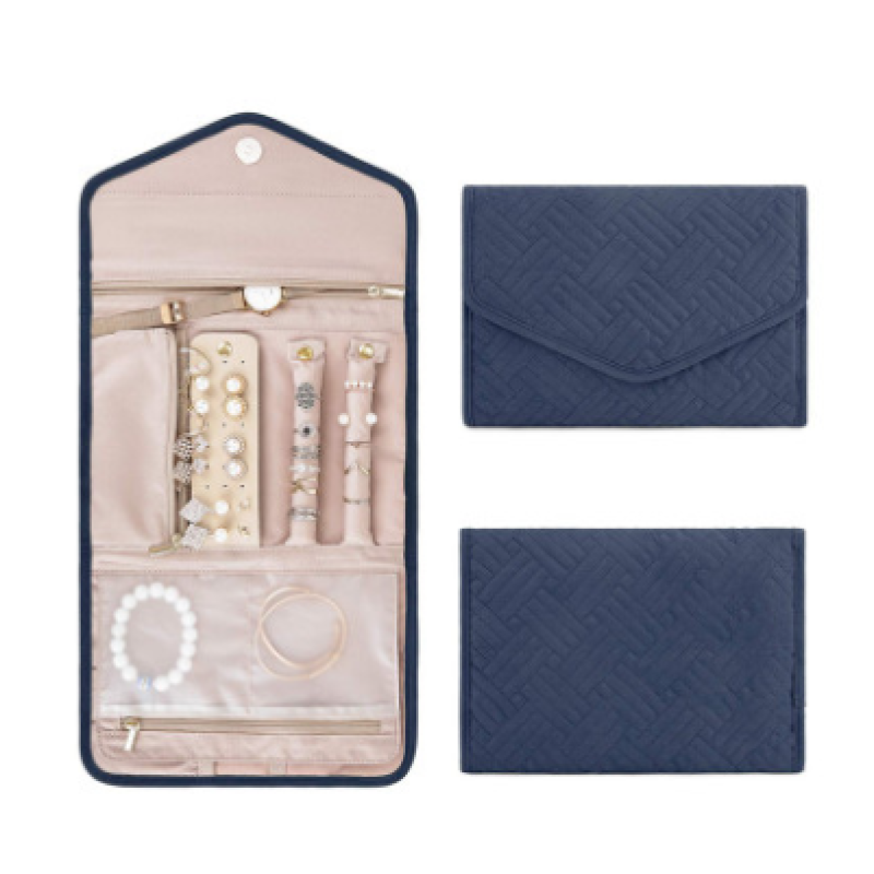 Travel jewelry organizer roll for accessories
